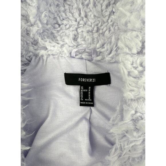 Forever 21 - Faux Fur Jacket in Light Purple - Picture 2 of 3